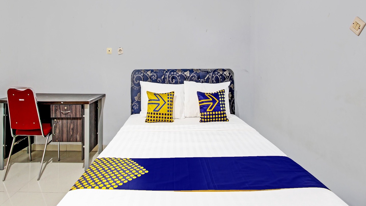 Photo of Bedroom in Watulimo