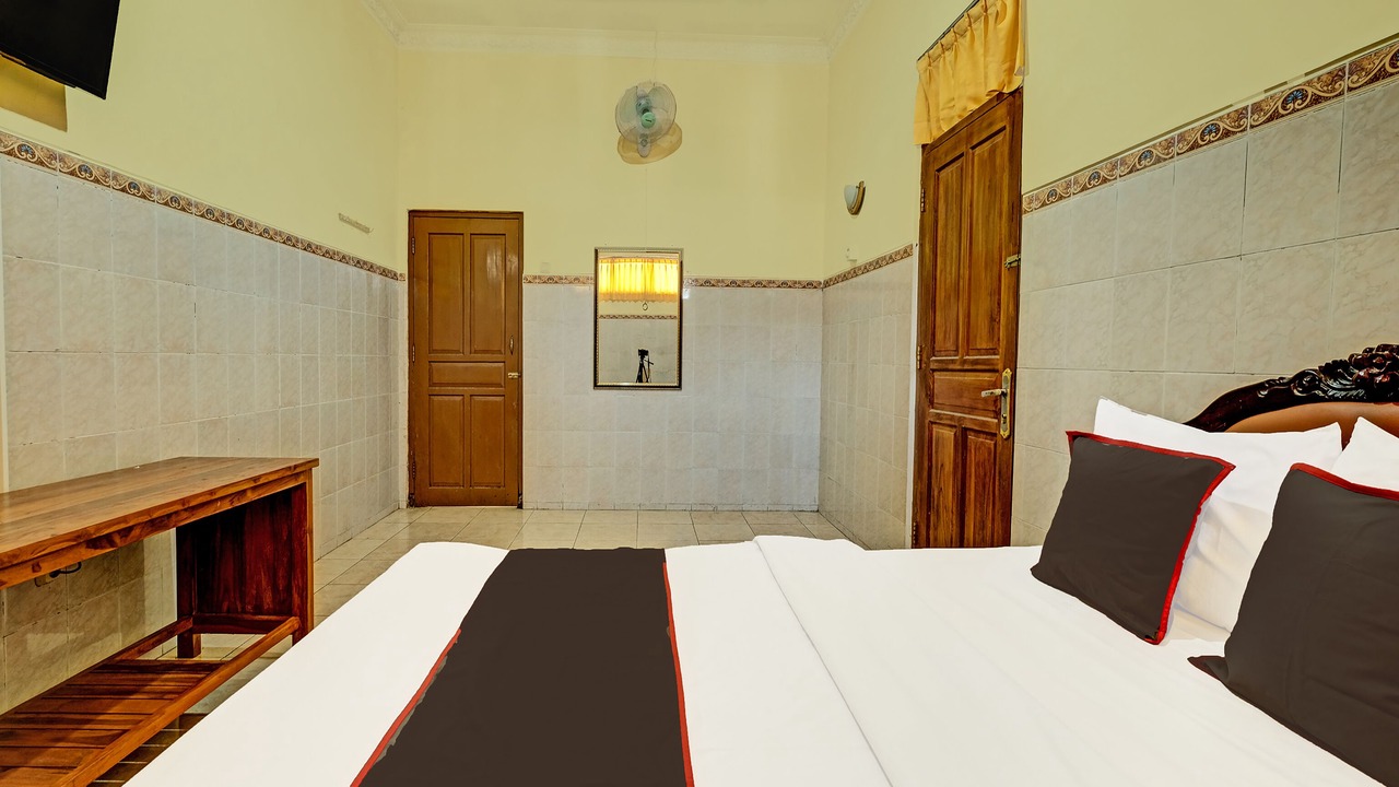 Photo of Bedroom in Ambarawa