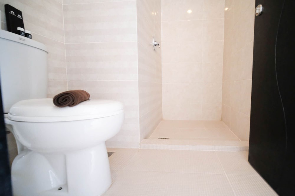 Photo of Bathroom in Darmo