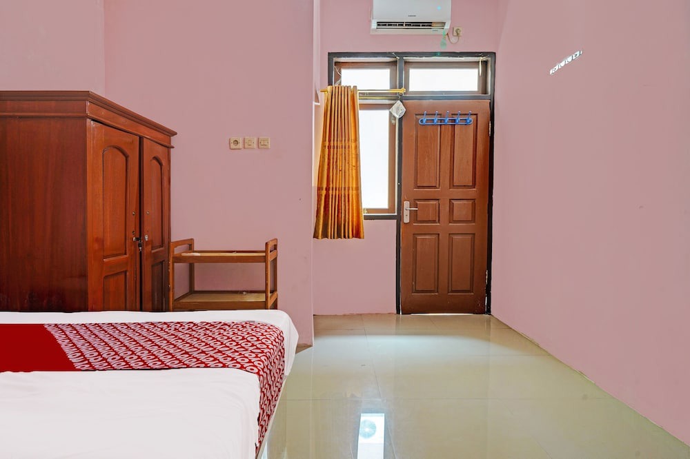 Photo of Bedroom in West Cirebon