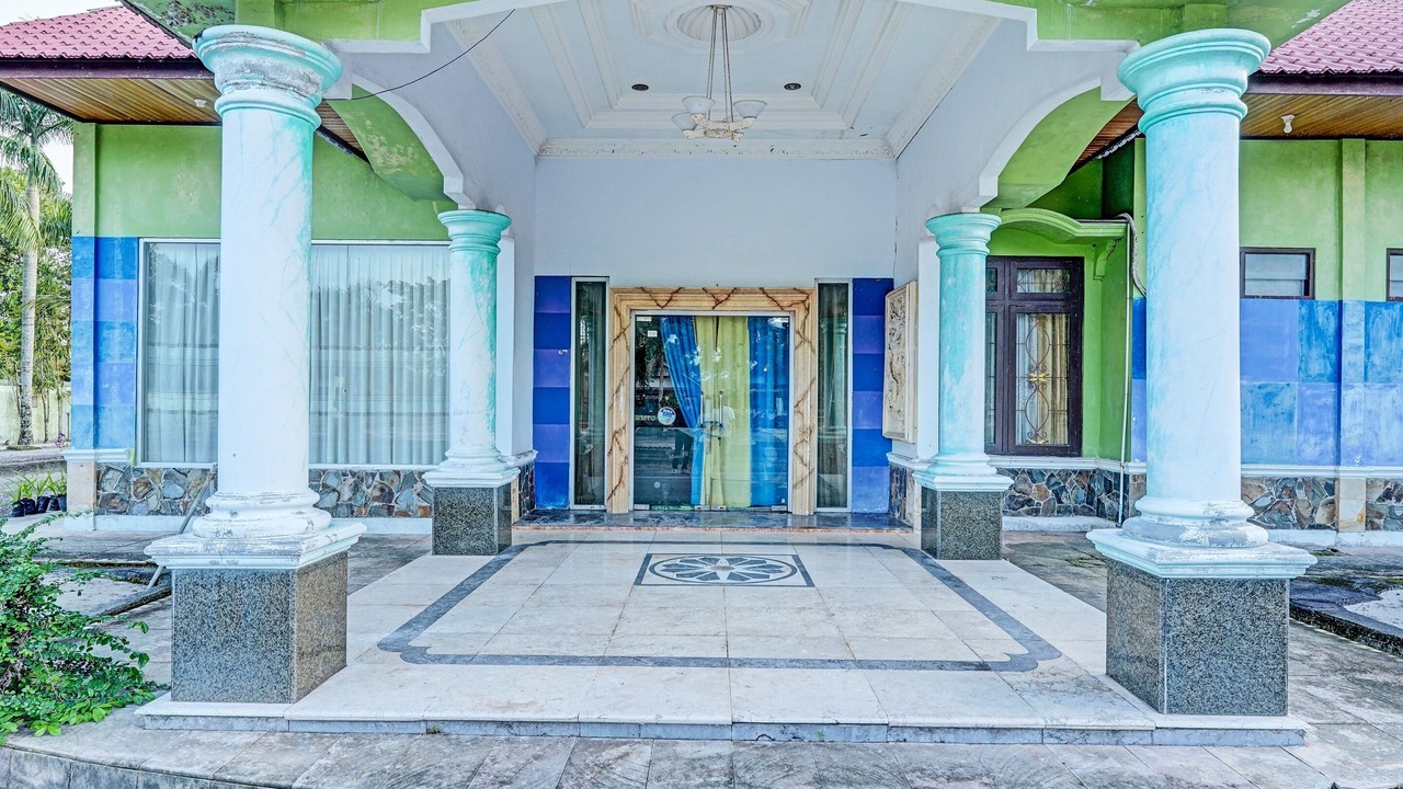 Photo of Buildings in Palangkaraya