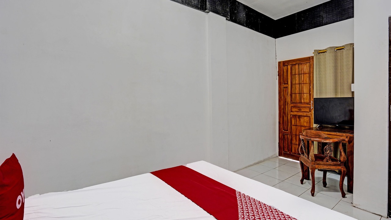Photo of Bedroom in Trawas