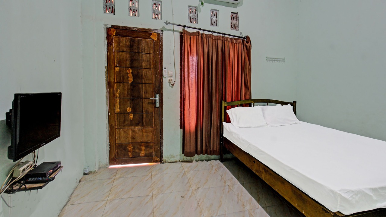 Photo of Bedroom in Praya