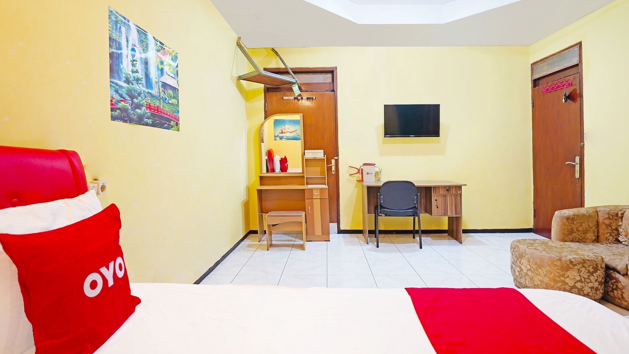 Photo of Bedroom in Suko Manunggal