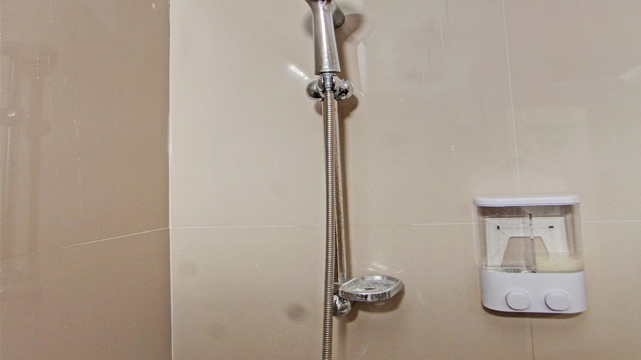 Photo of Bathroom in Kecamatan Janapria