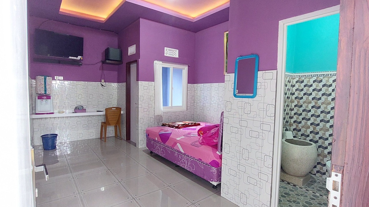 Photo of Bedroom in Tretes