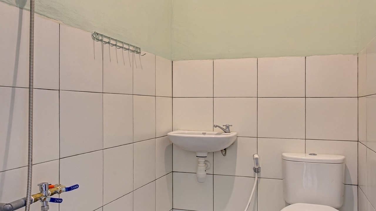 Photo of Bathroom in Trawas
