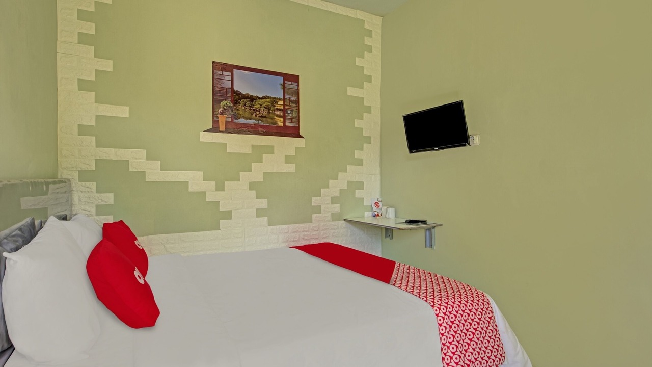 Photo of Bedroom in Trawas