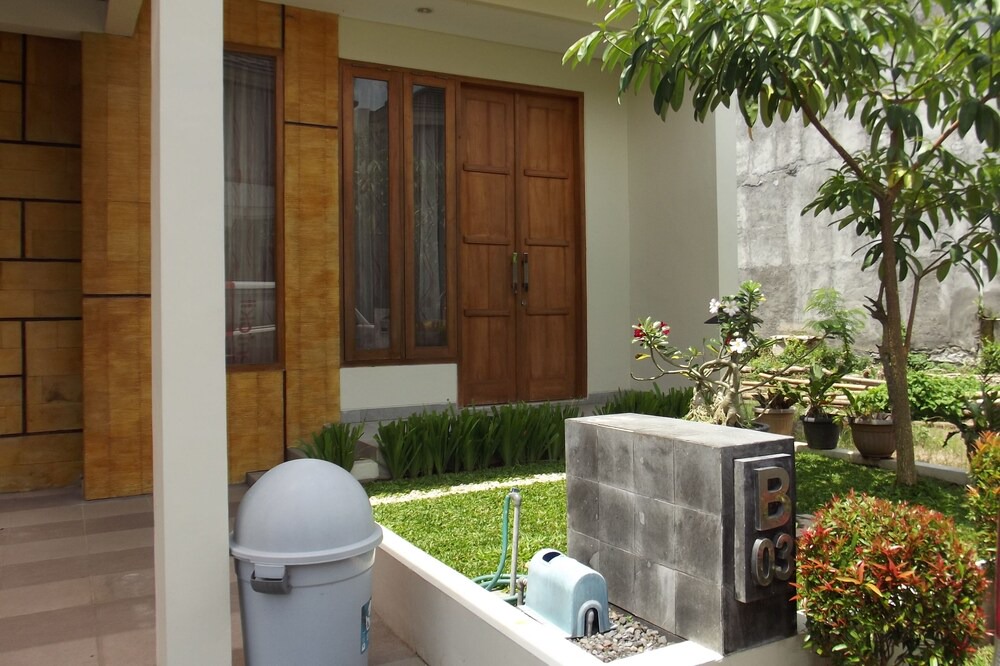 Photo of Patio Balcony in Baturetno