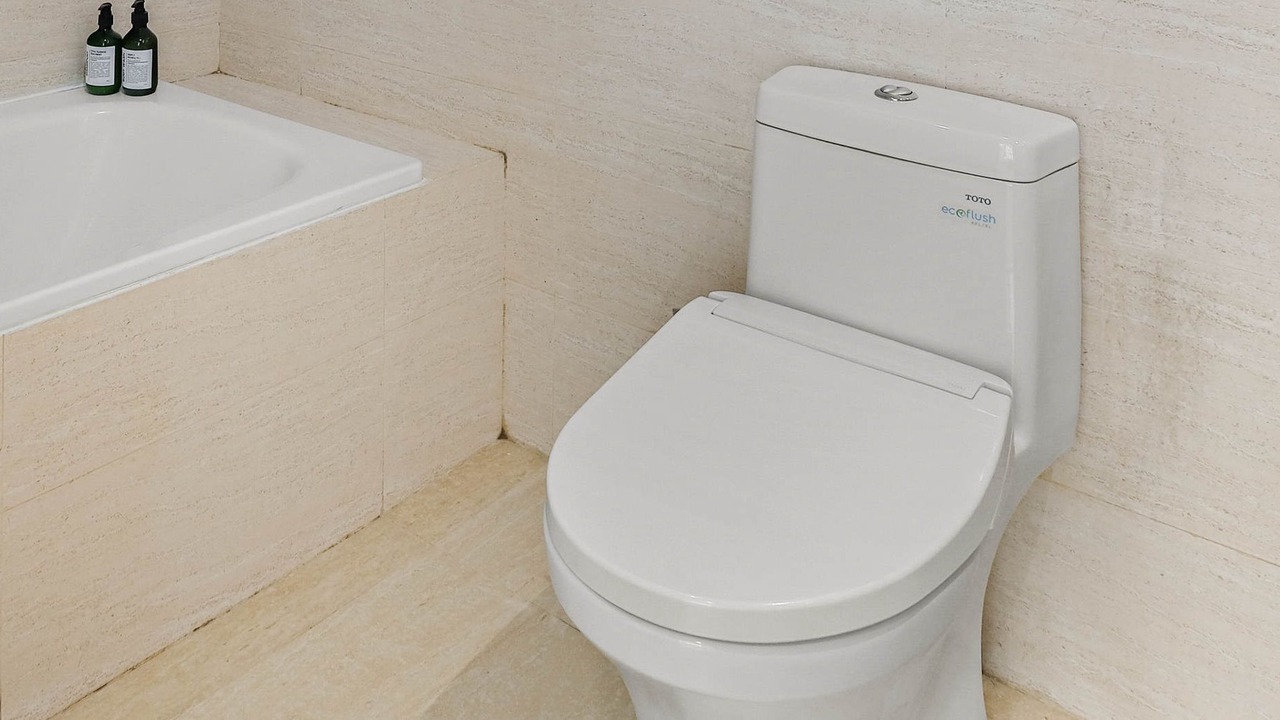 Photo of Bathroom in Kebon Jeruk