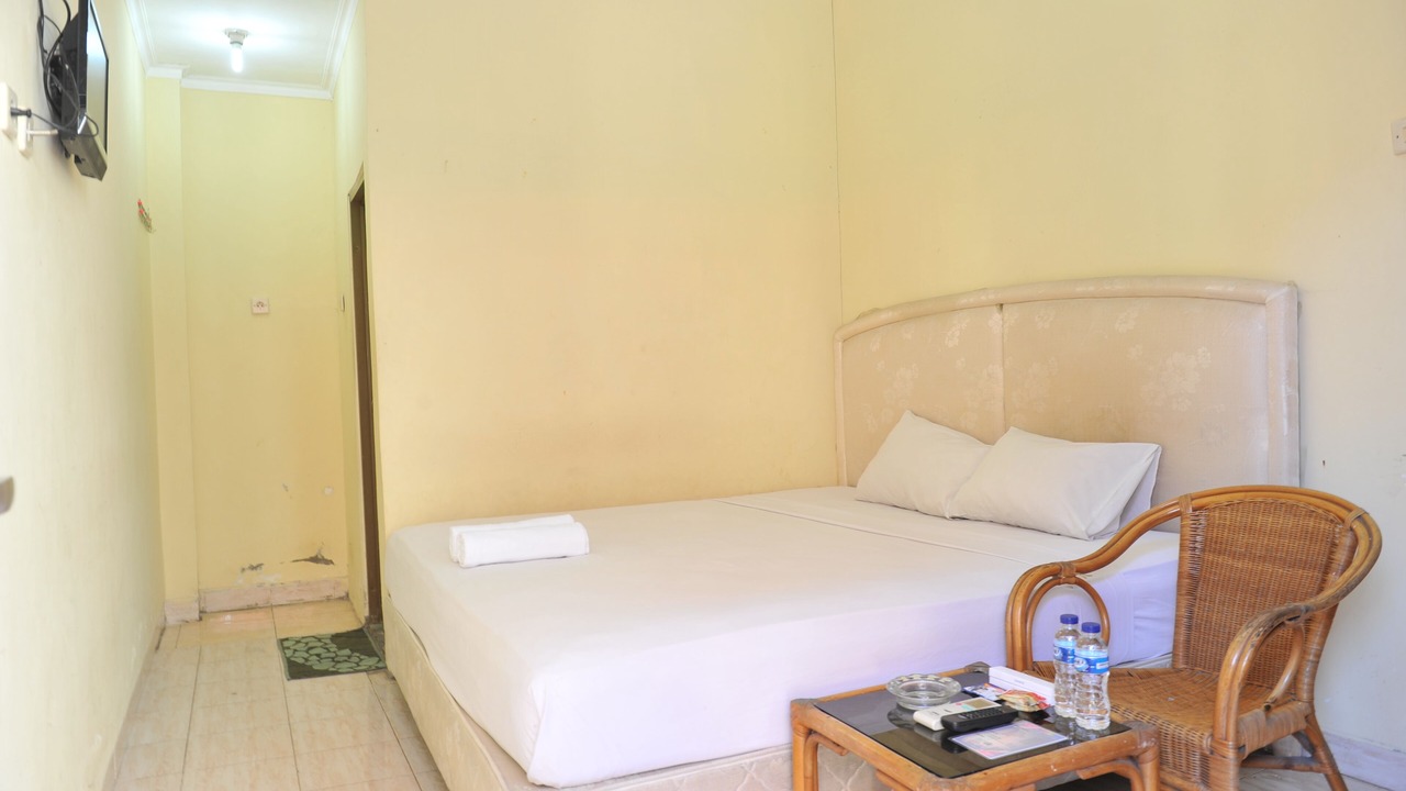 Photo of Bedroom in Wates