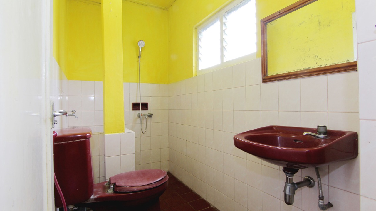Photo of Bathroom in Pakem