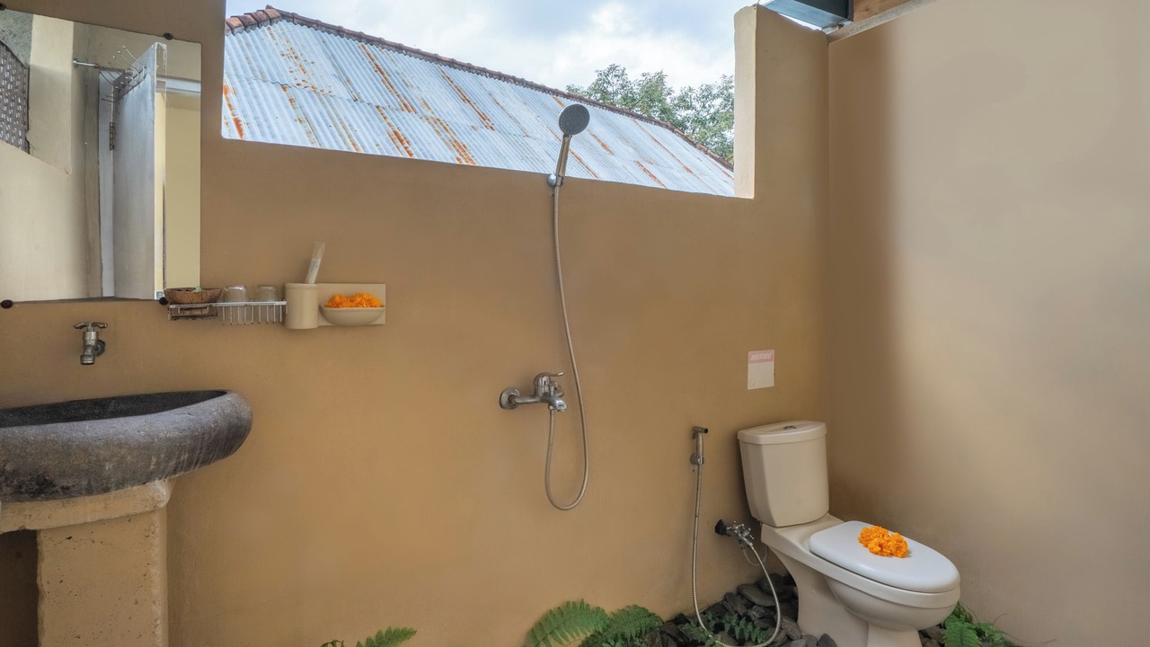 Photo of Bathroom in Pemaron