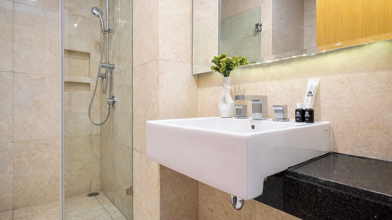 Photo of Bathroom in Central Jakarta