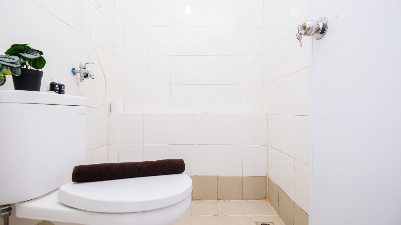Photo of Bathroom in Jatinegara