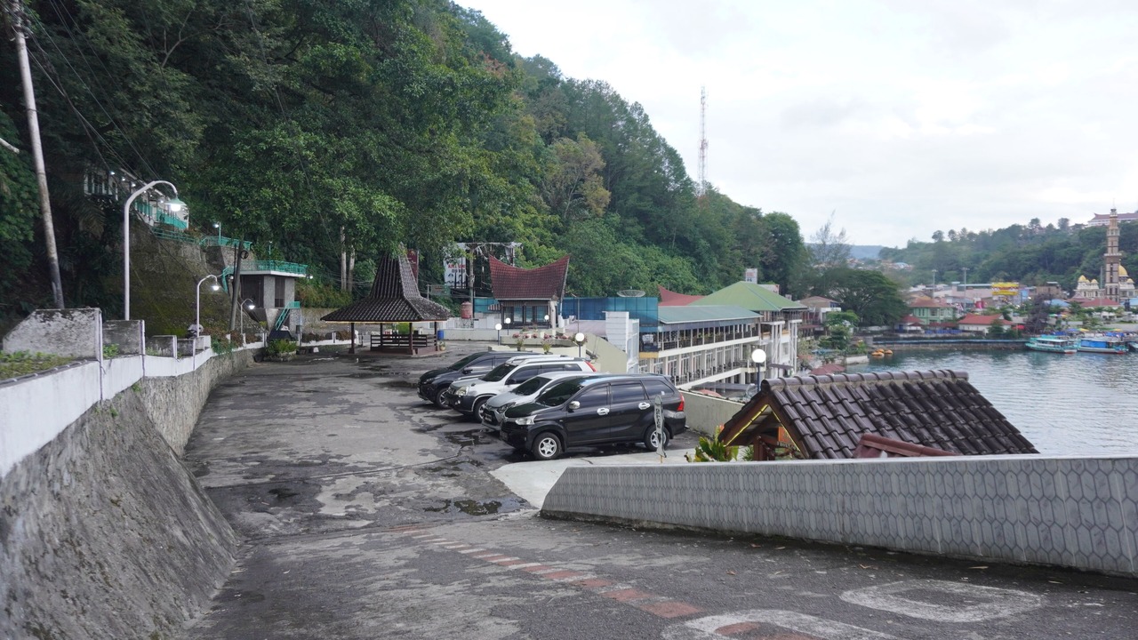 Photo of Others in Parapat