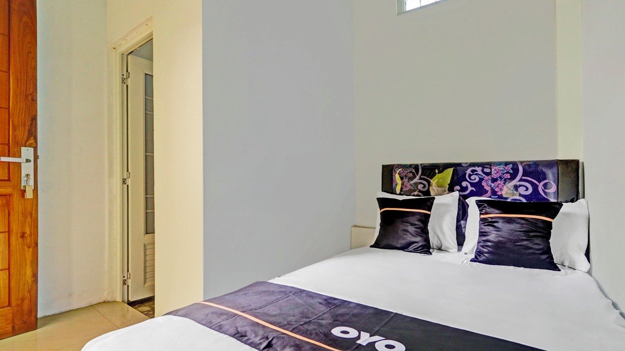 Photo of Bedroom in Prigen