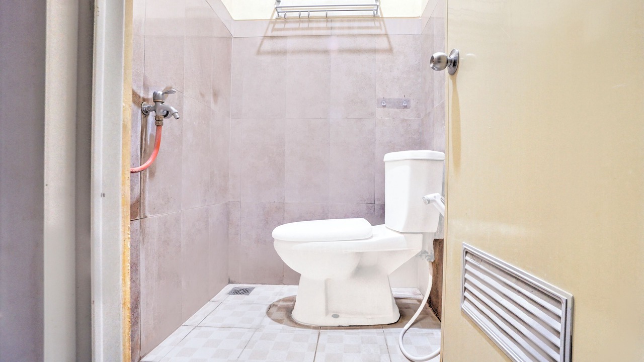Photo of Bathroom in Jawa Timur