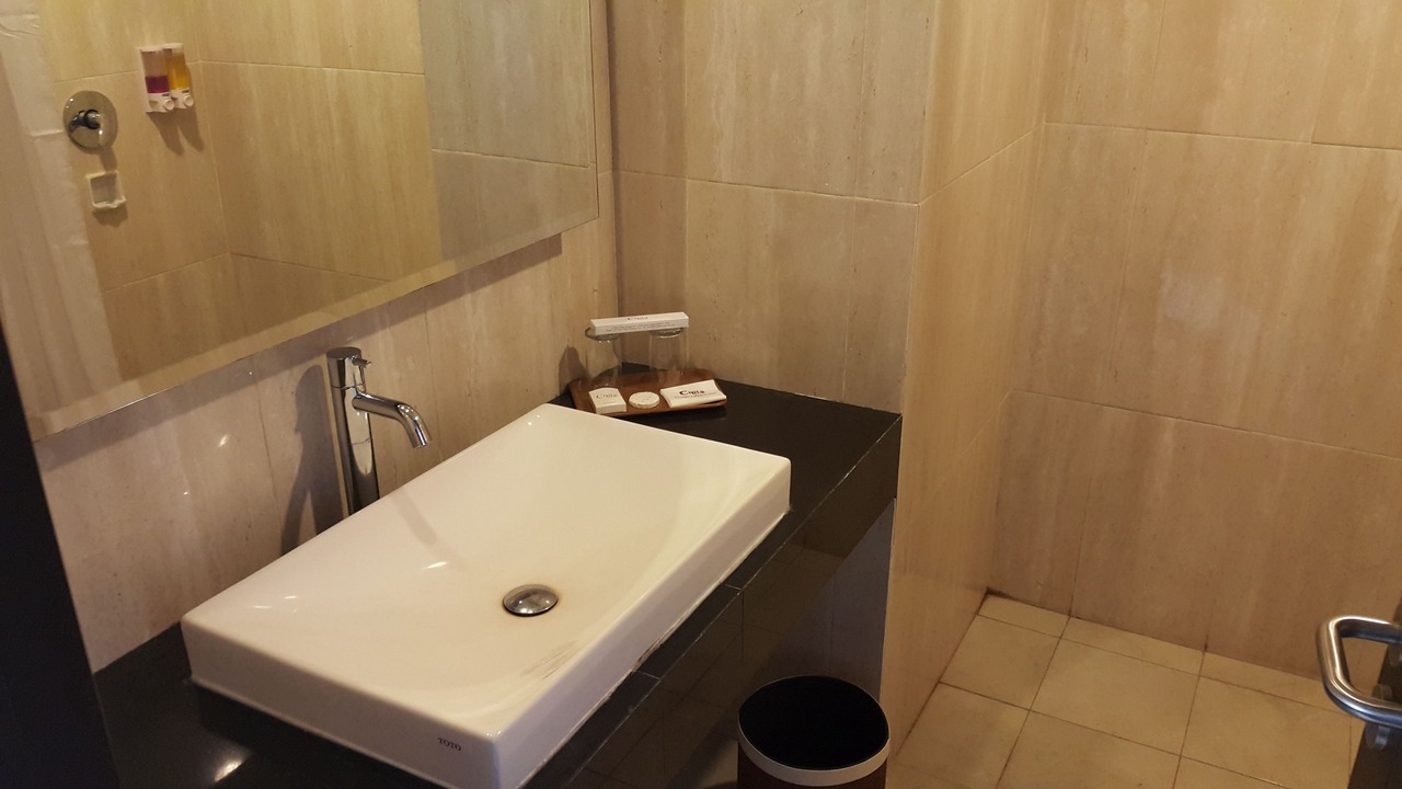 Photo of Bathroom in Mampang Prapatan