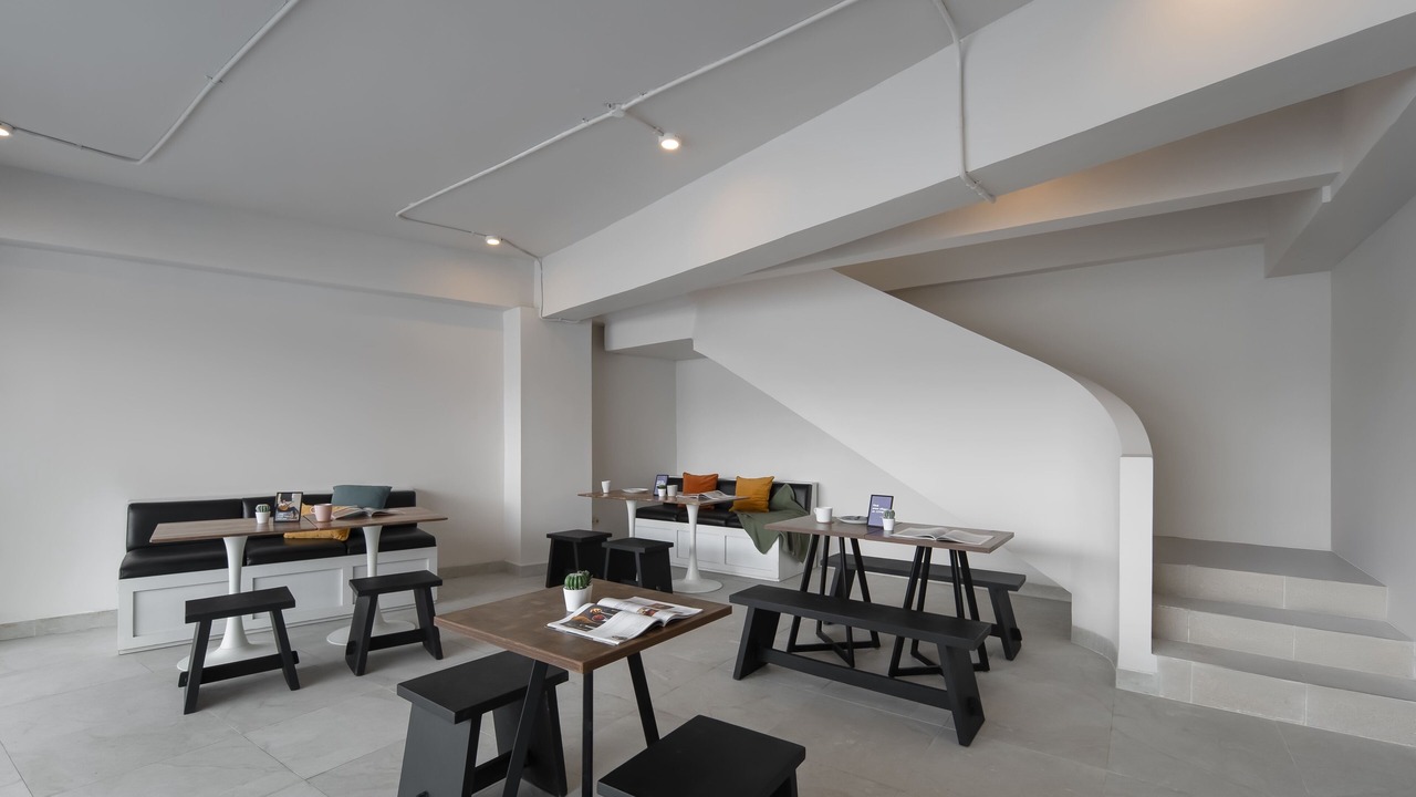 Photo of Livingroom in Mampang Prapatan