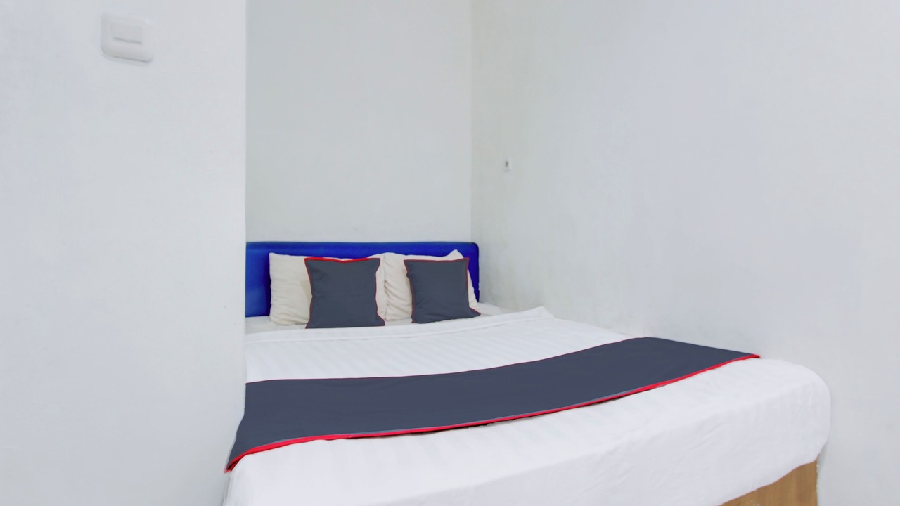 Photo of Bedroom in Banguntapan