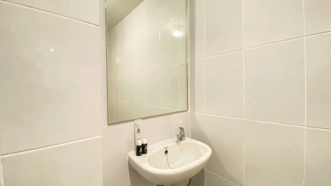 Photo of Bathroom in Old Jakarta