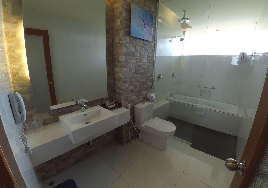 Photo of Bathroom in Batu