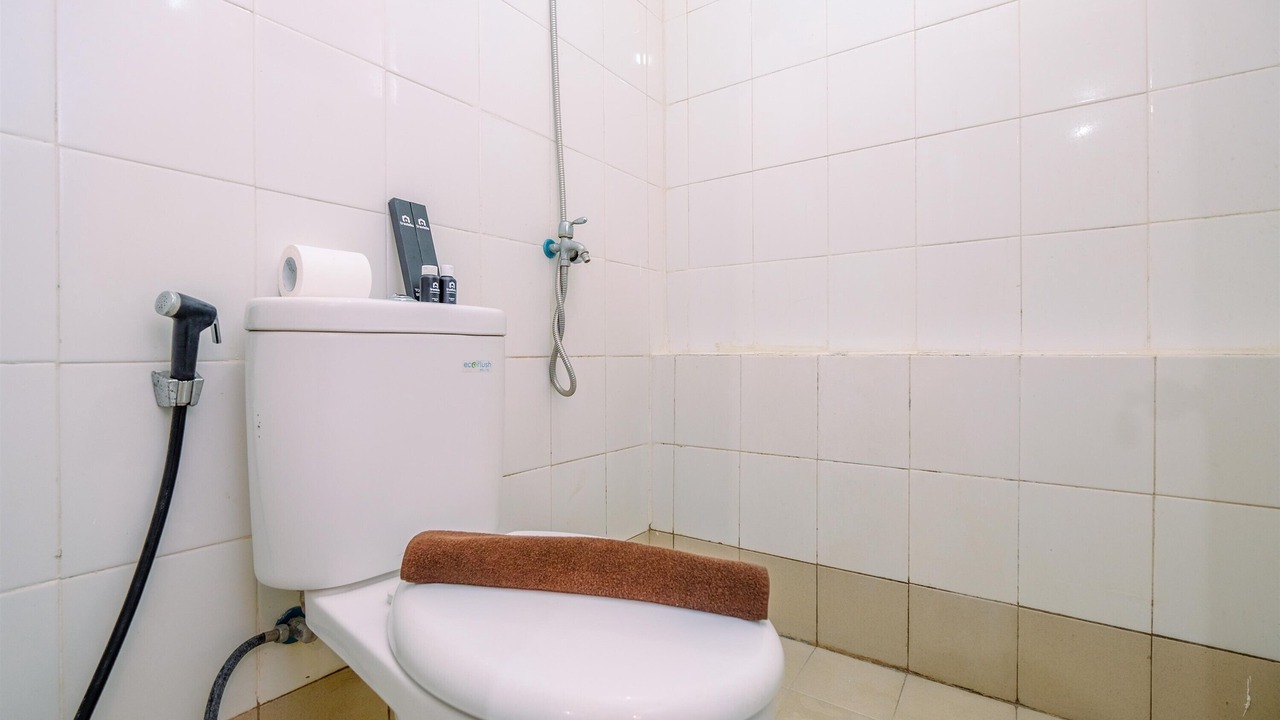 Photo of Bathroom in Jatinegara