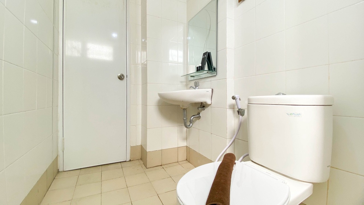 Photo of Bathroom in Jatinegara