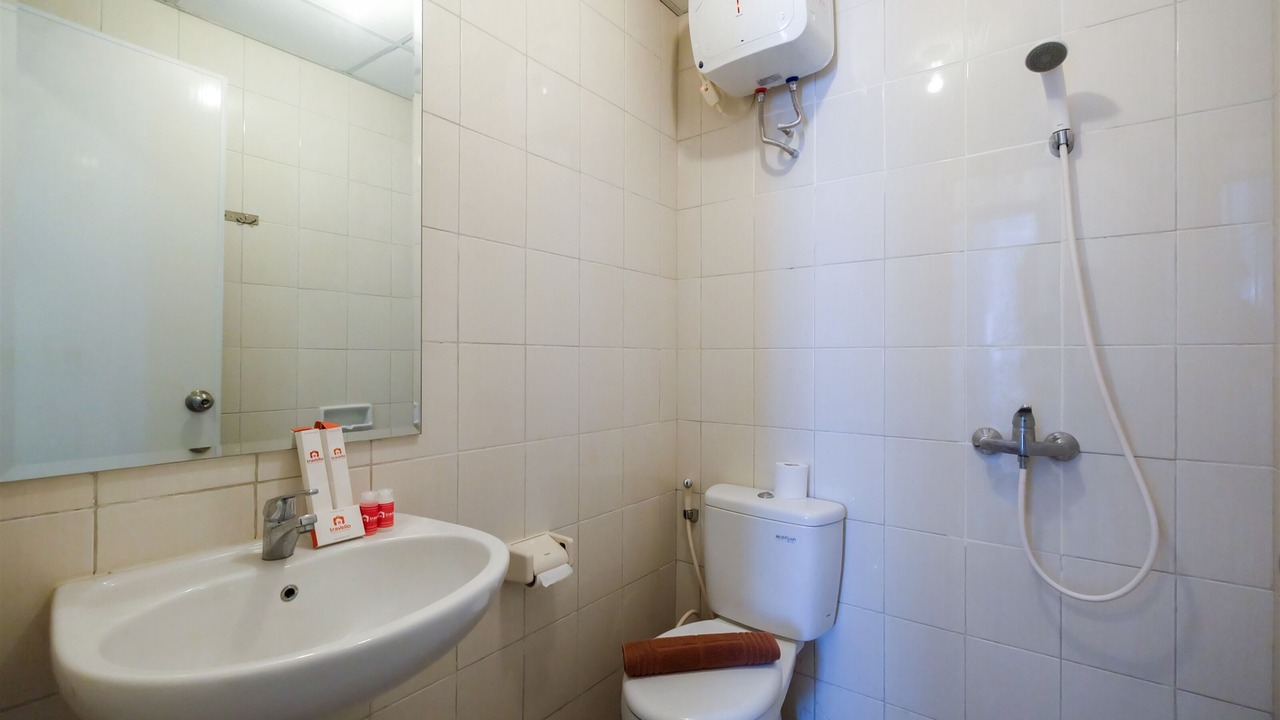 Photo of Bathroom in East Jakarta