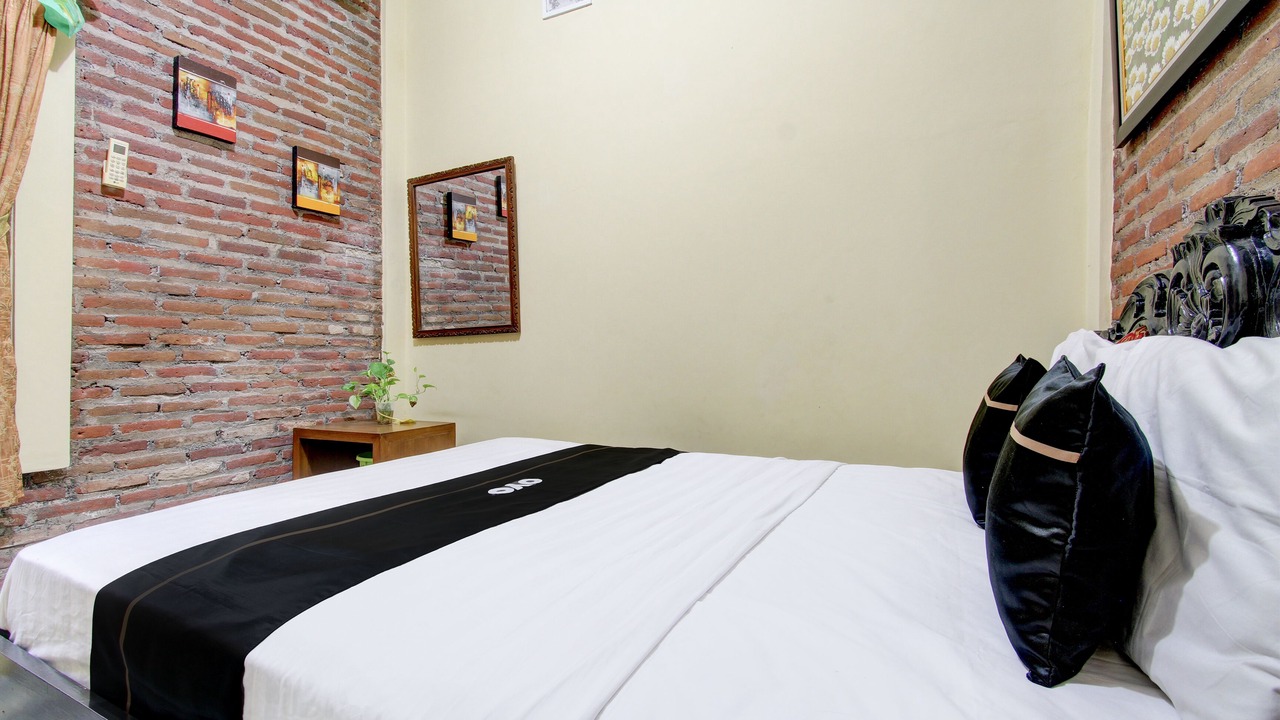 Photo of Bedroom in Ngemplak