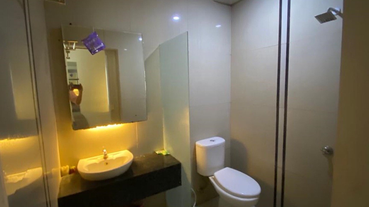 Photo of Bathroom in Pati