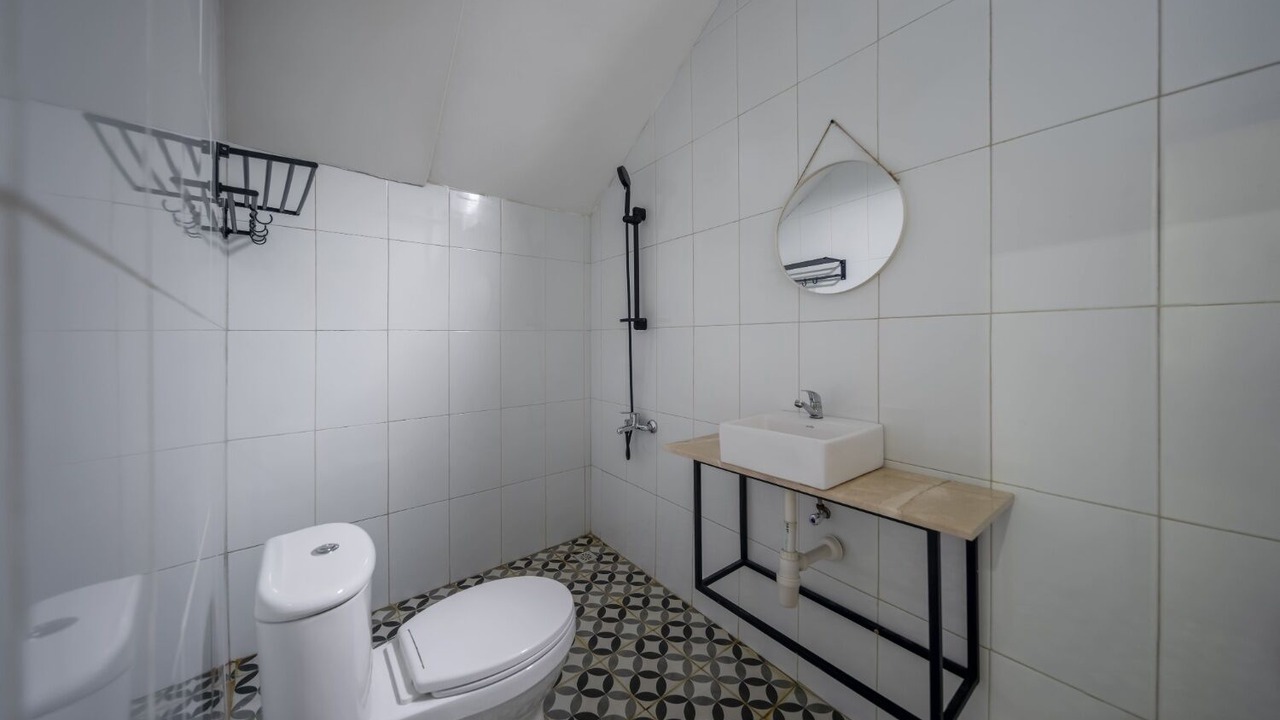 Photo of Bathroom in East Jakarta