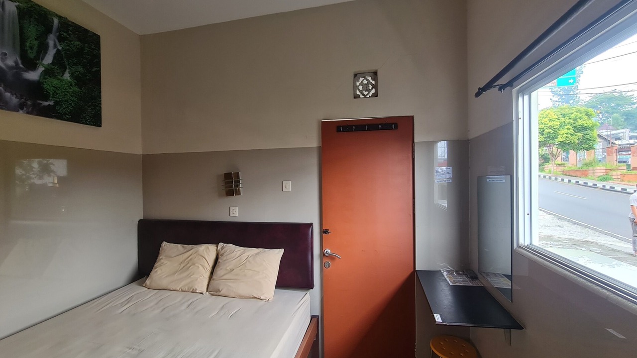 Photo of Bedroom in Baturaden
