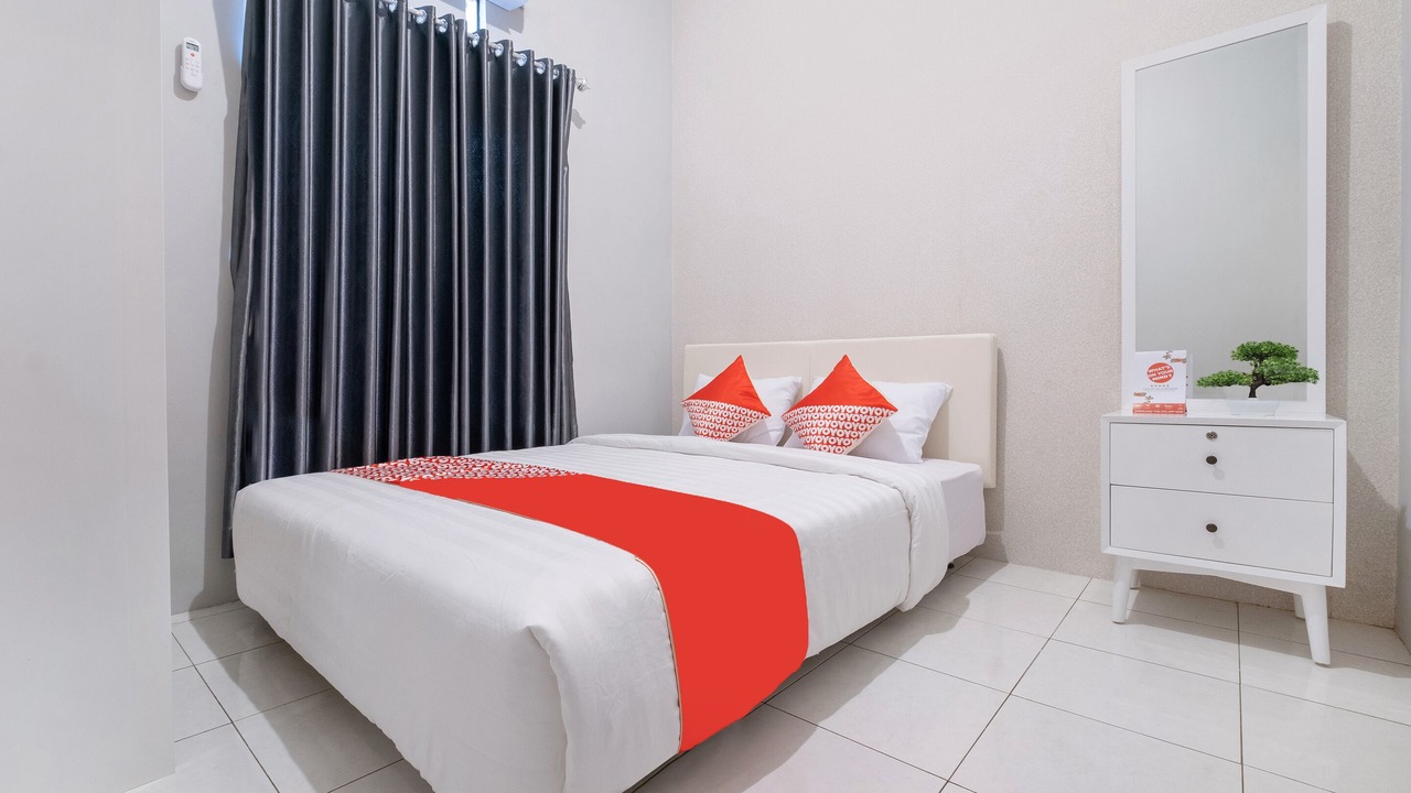 Photo of Bedroom in Mertoyudan