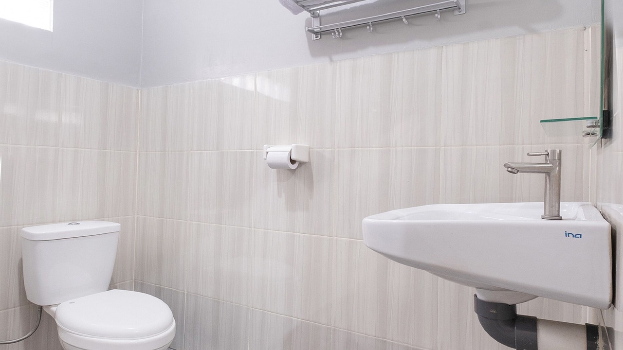 Photo of Bathroom in Mertoyudan