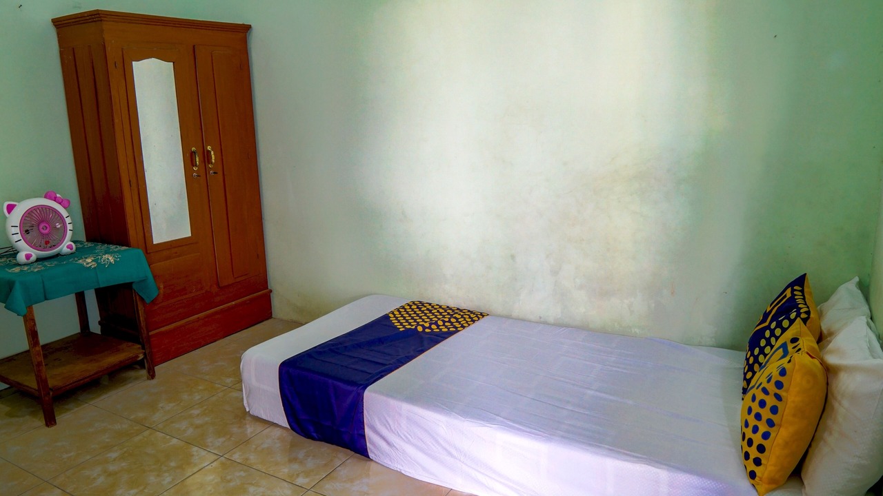 Photo of Bedroom in Sidomulyo