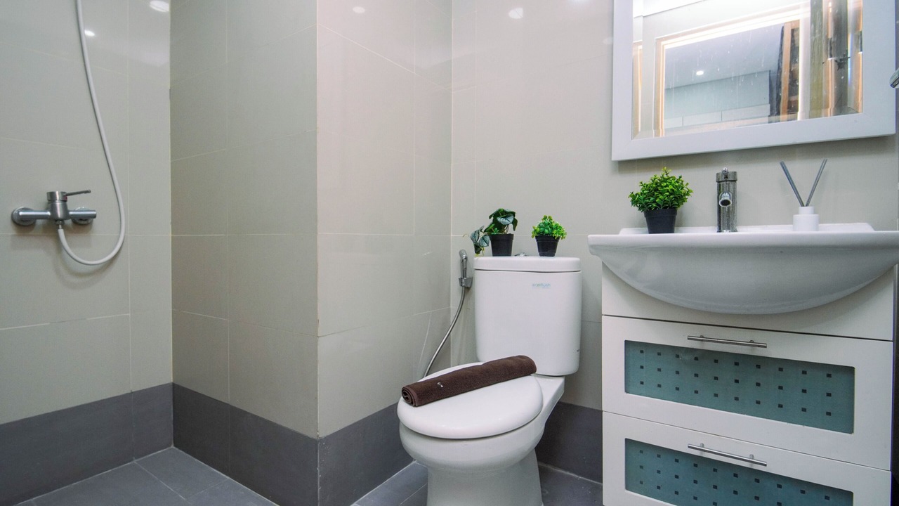 Photo of Bathroom in Kebon Jeruk