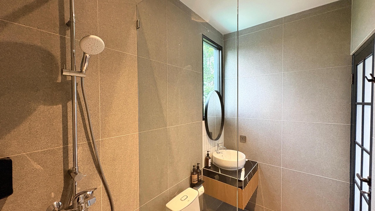 Photo of Bathroom in Srimulyo