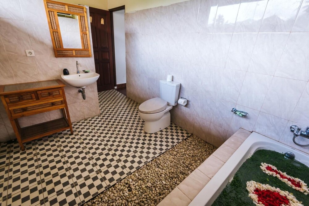 Photo of Bathroom in Sidemen
