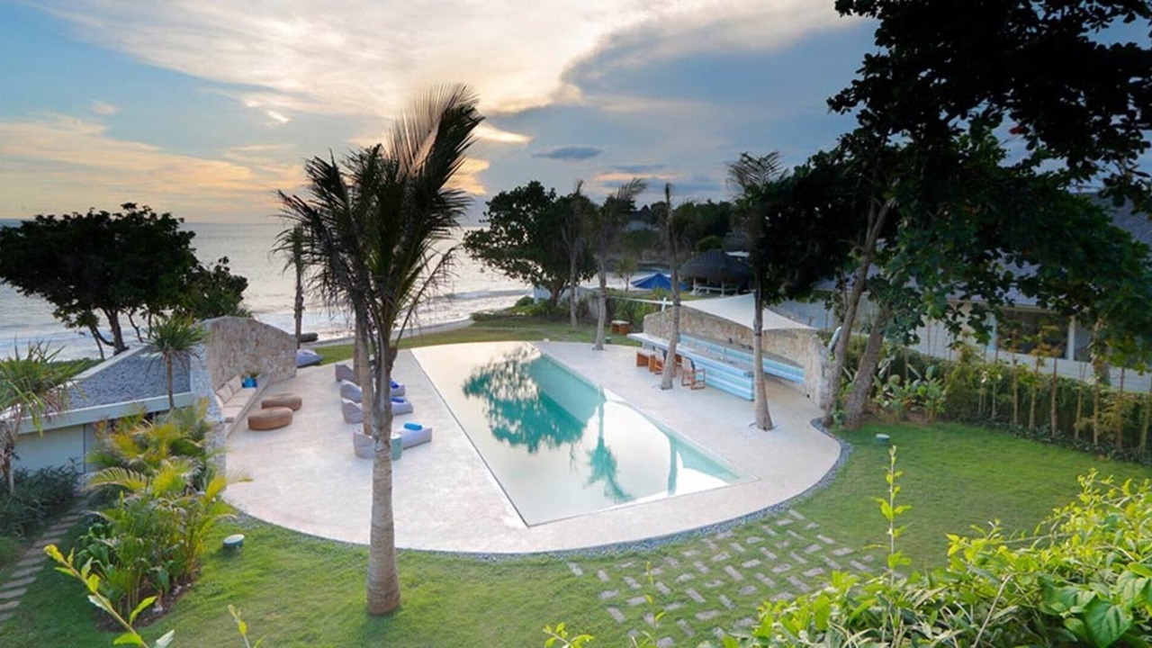 Photo of Outdoor in Mushroom Bay