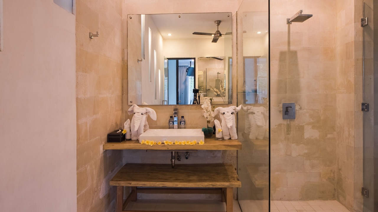 Photo of Bathroom in Dyanapura