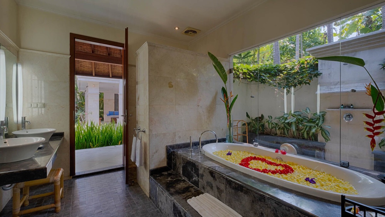 Photo of Bathroom in Saba