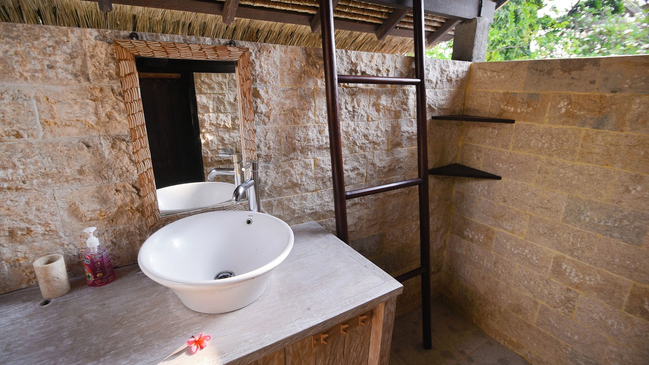 Photo of Bathroom in Dencarik