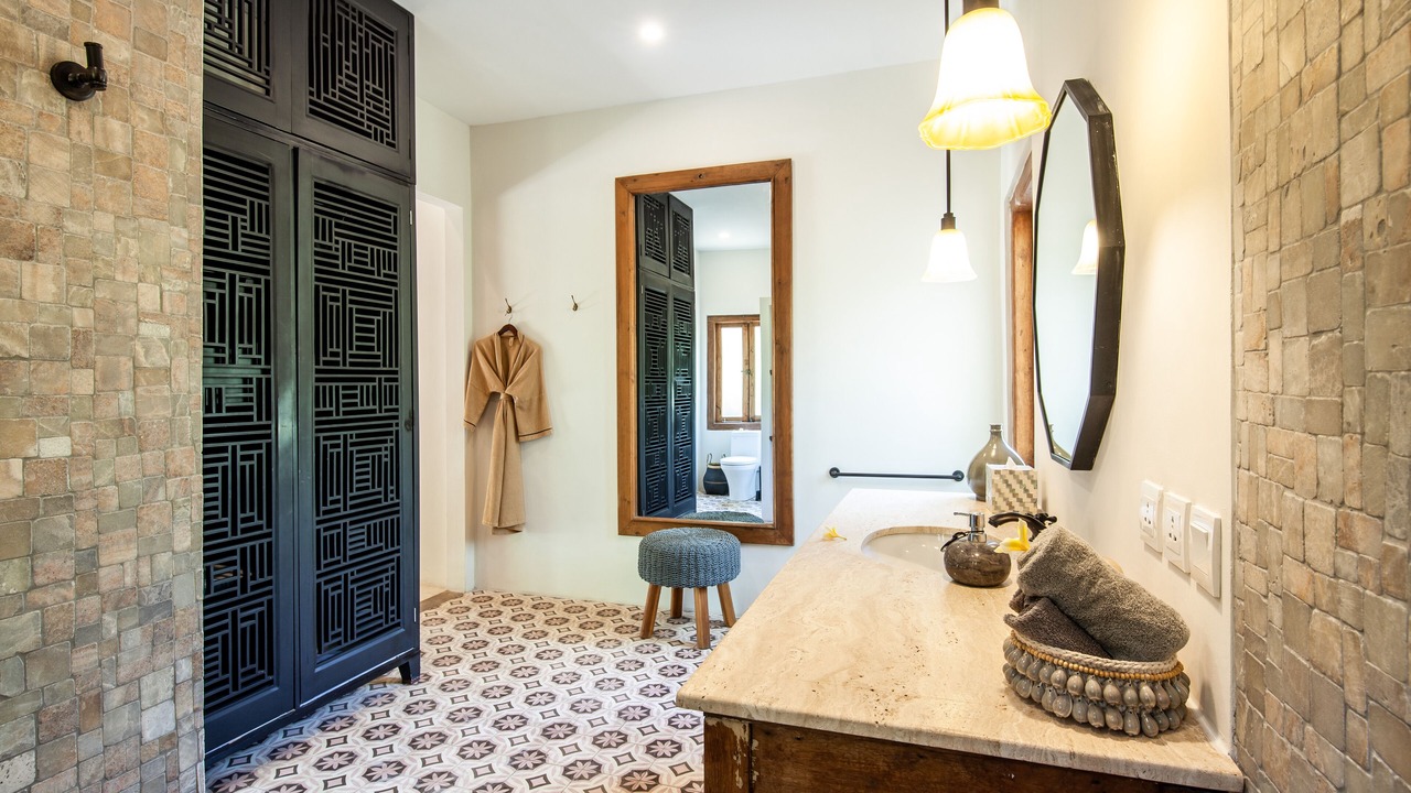 Photo of Bathroom in Gili Meno