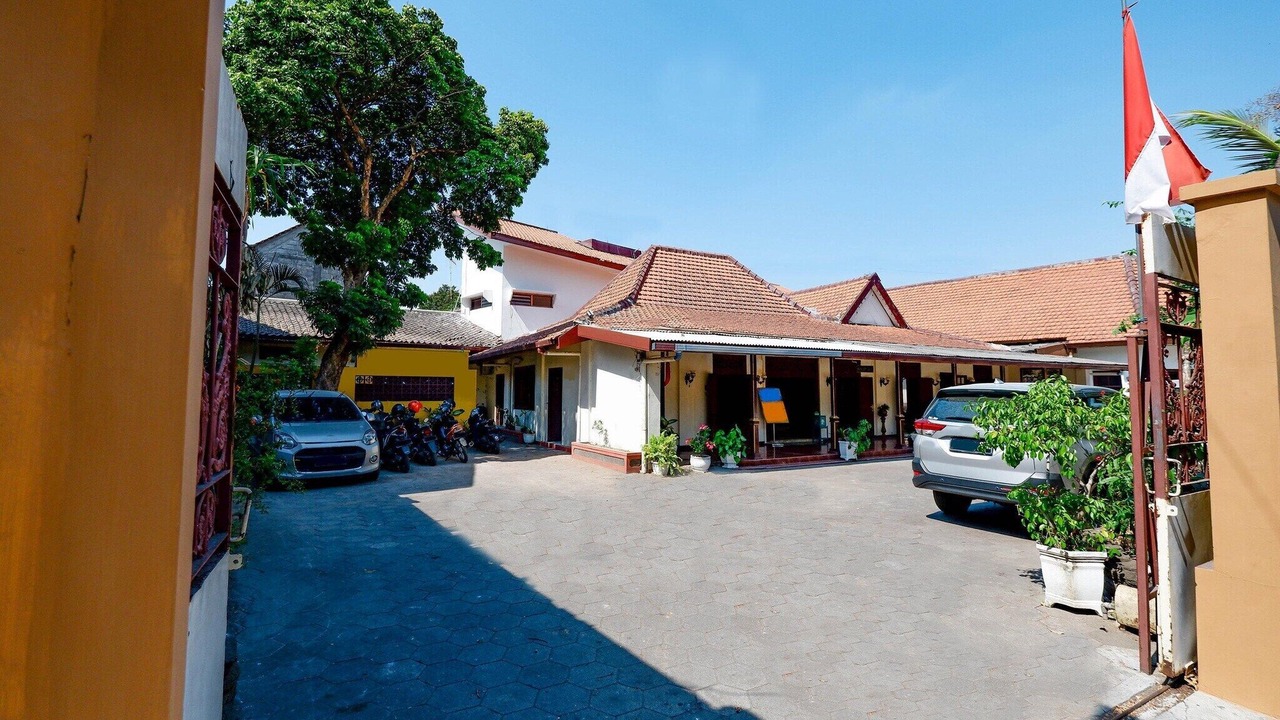 Photo of Outdoor in Laweyan
