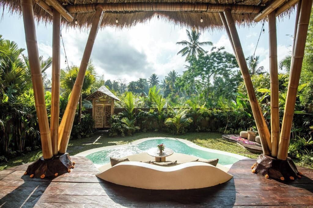Photo of Outdoor in Selat