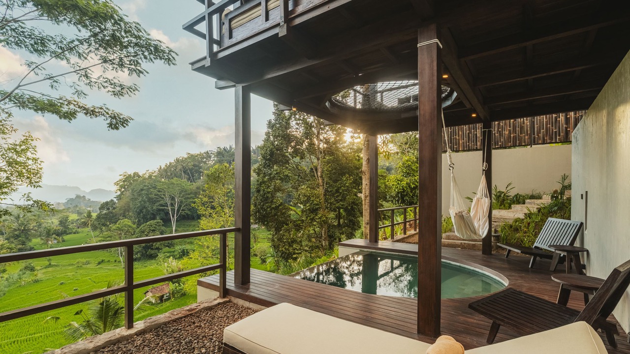 Photo of Outdoor in Selat