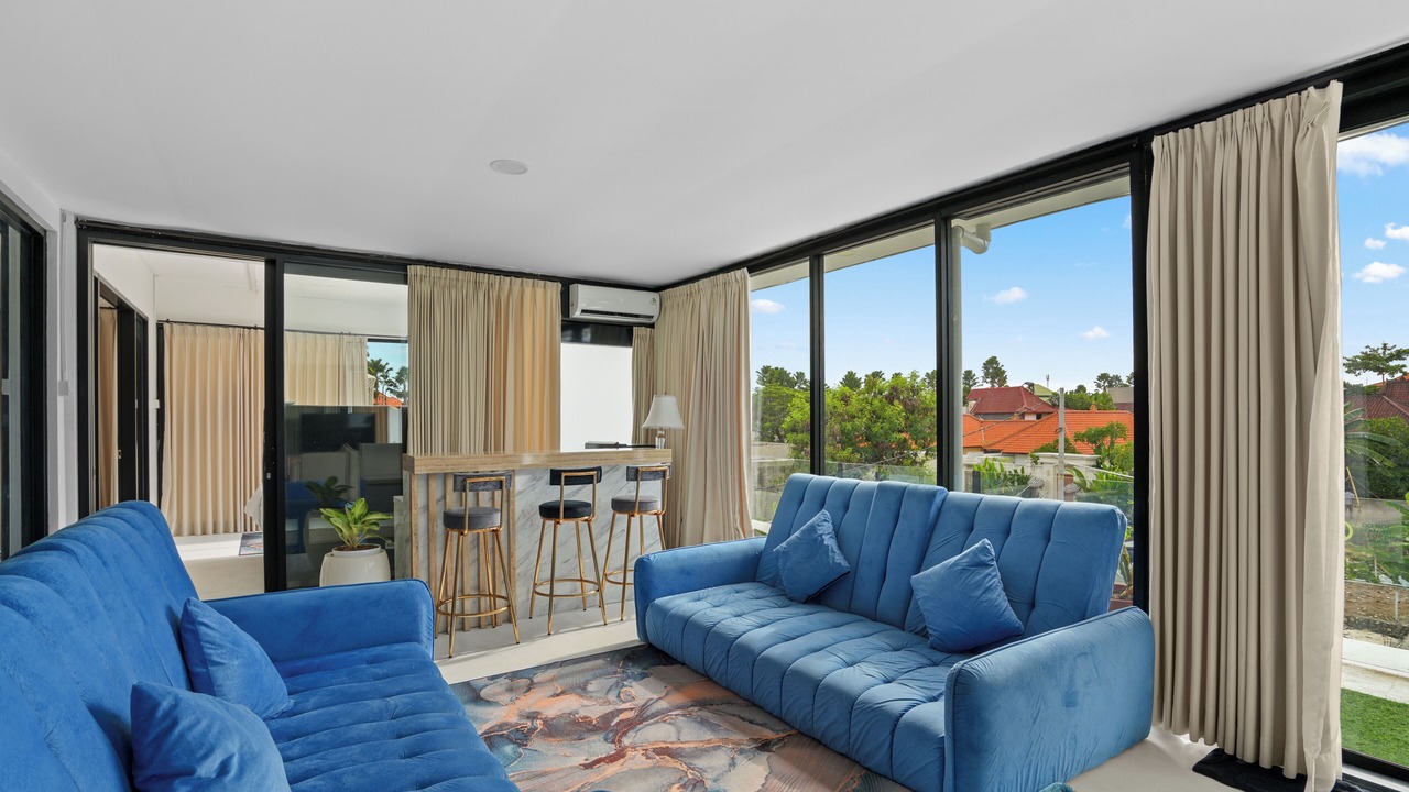 Photo of Livingroom in Sunset Road