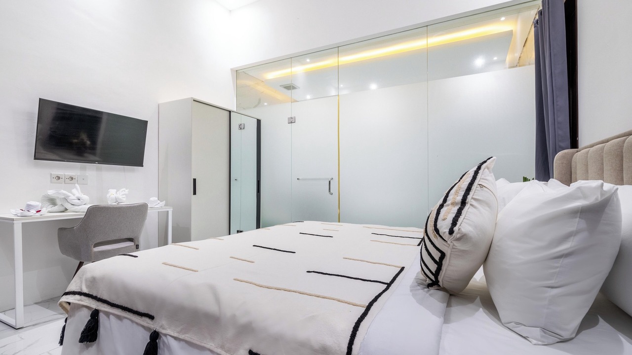 Photo of Bedroom in Sunset Road